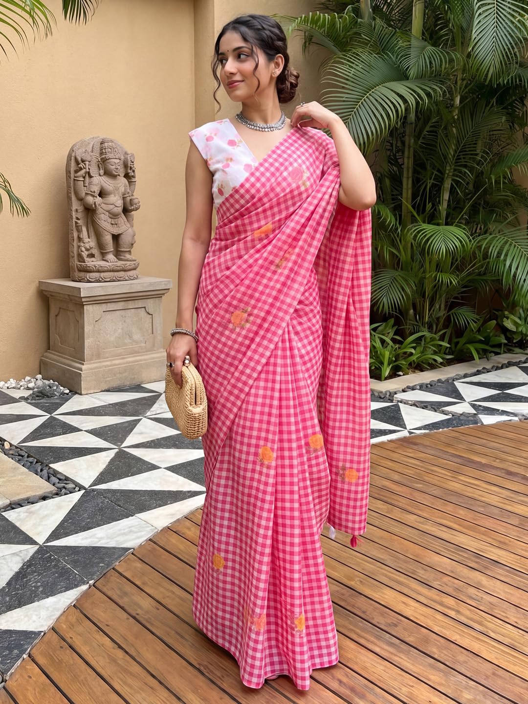 Pink Linen Striped Saree