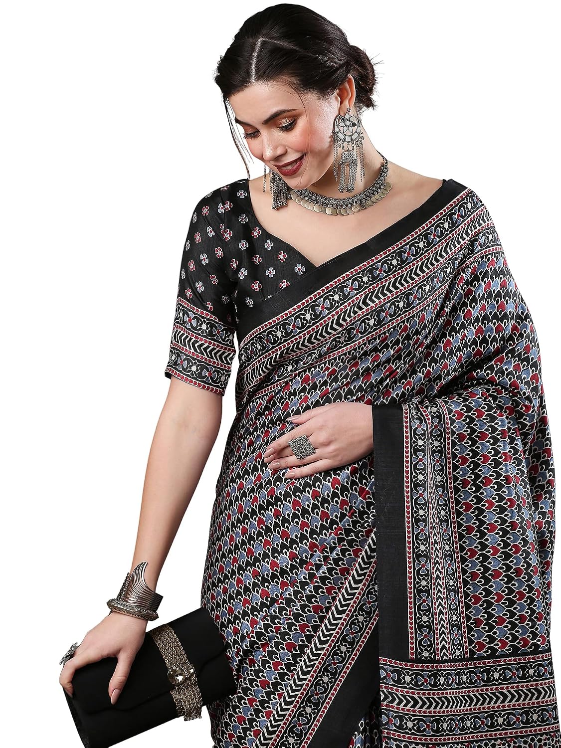 Red Bhagalpuri Silk Ethnic Motif Saree - Black 7